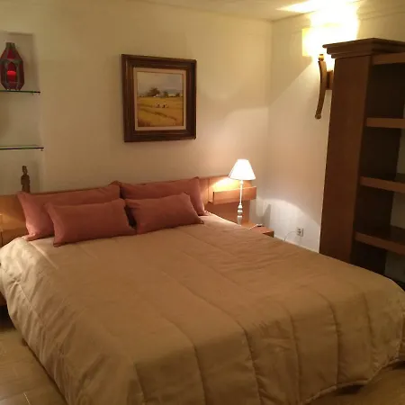 Com Piscina * Cruz Quebrada