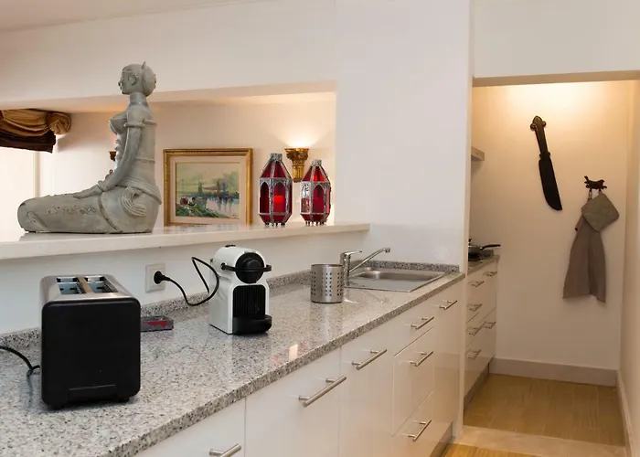 Com Piscina * Cruz Quebrada