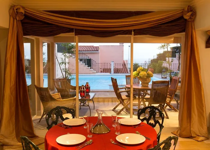 Com Piscina Διαμέρισμα